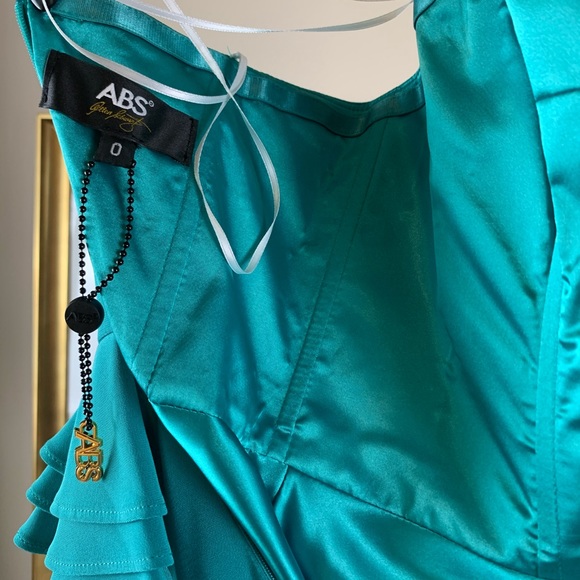 ABS by Allen Schwartz Peplum Gown - Picture 10 of 13